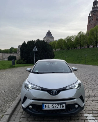 Toyota C-HR cena 87900 przebieg: 59000, rok produkcji 2018 z Szczecin małe 29